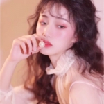 漂亮有气质的干净玩网高清女头像图片