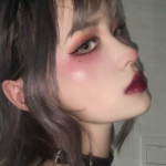 丧系高清原宿风的QQ欧美女头图片