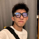 微信高清很真实的生活照男生头像