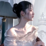 2023高清漂亮的ins美女照片图集