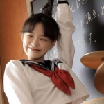 2022最火爆的可爱女头图片,快乐的女孩