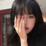 2023好看高清女头像伤感图片