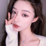 真人高清优质的玩网露脸女头图片