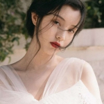 2023好看高清又清晰的女生QQ头像图片精选