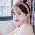 可爱高清清晰漂亮的女头图片精选
