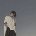 2022年帅气男生微信头像图片