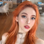 2023高清时尚的超a高冷女人头像图片