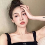 2023高清漂亮的女头真人版御姐风图片