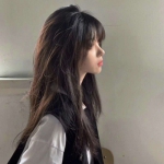 女生单人真人高清头像图片