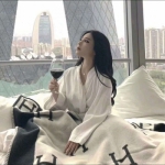 2023好看高清的高档情头两张一组图片