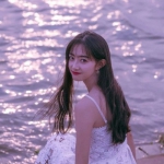 2023高清清新意境女头图片