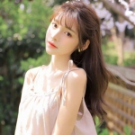 唯美高清微信简单干净清新淡雅头像女图片