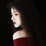 网图真人微丧女头