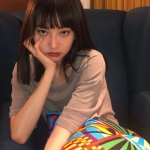 女生高级感高清超酷的头像图片