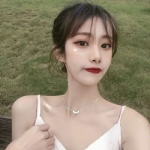 真人女生一眼就很喜欢的高清头像图片