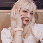 真人高清漂亮的优质高端玩网女头图片