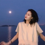 微信高清蓝色系小众高质感女头图片