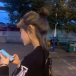 看不出来是网图的女生真人头像
