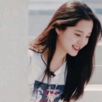 2022网红女头图片