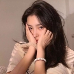 微信真人治愈系高清女头图片