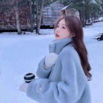 微信高清真人冬日限定女头图片