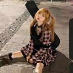 2022年头像真人女生图片