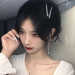 2023好看高清的女生微信头像流行图片