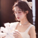 微信好看高清的白月光真人女头图片