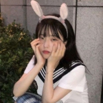 优质ins风格干净高清真实的玩网女头图片
