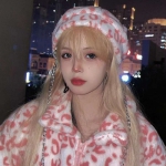 2023年女生最火露脸头像图片