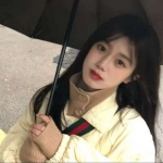 2023年流行微信头像女