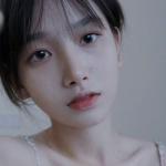 2023年女生招桃花最火头像