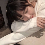 微信简单干净好看头像女生高清图片