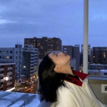 QQ蓝色系好看的高清清新女头图片