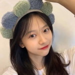 2023高清超火的真人头像女生图片