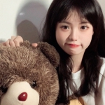 女生微信头像图片2023最火爆真人