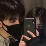 2023情侣专用一人一半