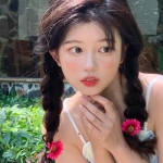 女图片2023新头像图片好看高清