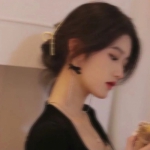 2022高清漂亮女生真人头像图片