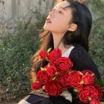 2023漂亮女头小姐姐真人网图