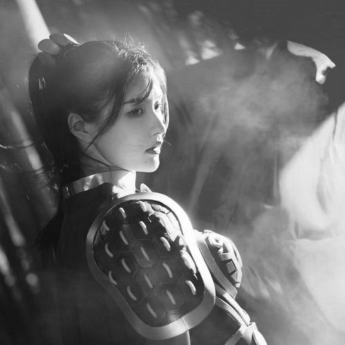 女生好看高清黑白古风头像图片(图62)