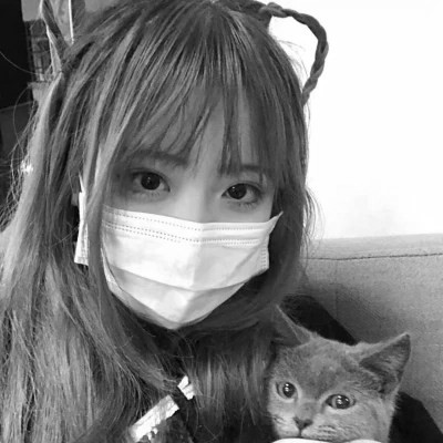 真人黑白少女风头像图片(图89)