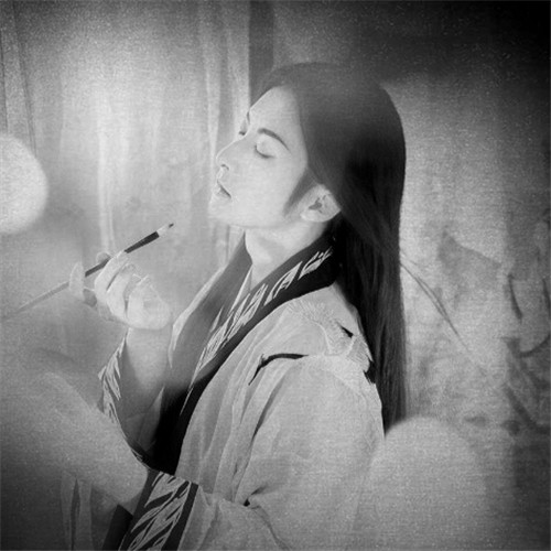 黑白古风男生头像(图45)