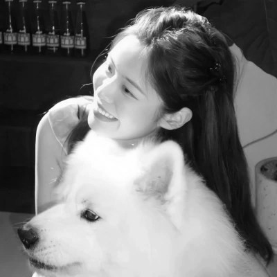 真人黑白少女风头像图片(图115)