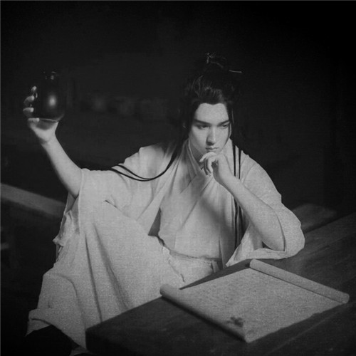 黑白古风男生头像(图63)
