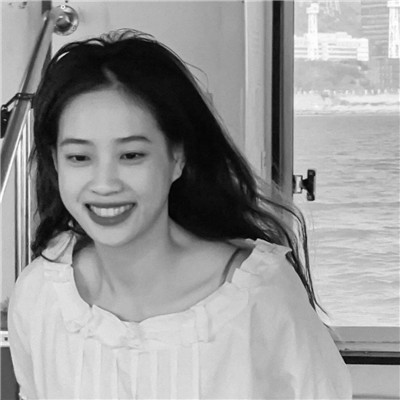 漂亮女生可爱真人黑白头像图片(图64)