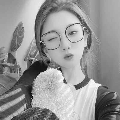 黑白系高清女真人头像(图14)