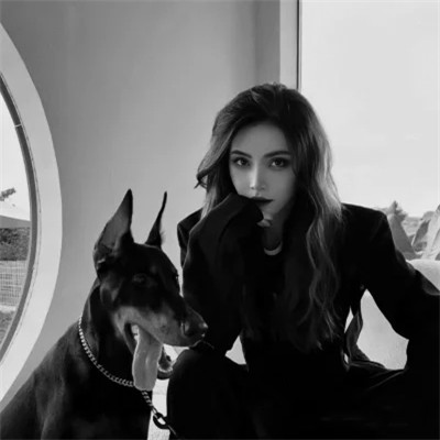 唯美黑白女生头像图片(图31)