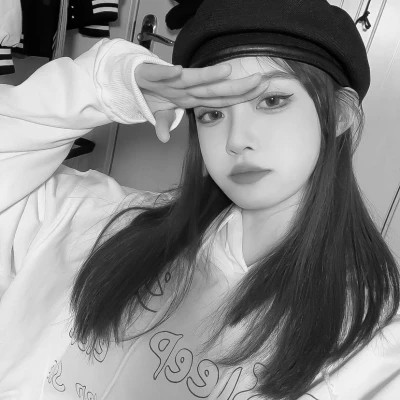 微信女生高清黑白真人头像图片(图112)