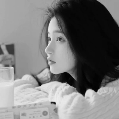 黑白系高清女真人头像(图10)